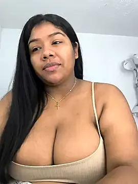 Lovely_Avanti – webcam model profile photo Image 6