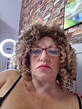 littlemissdevil69 – webcam model profile photo Image 7