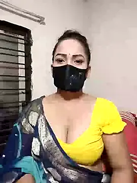 lia_xiomy_ – webcam model profile photo Image 8