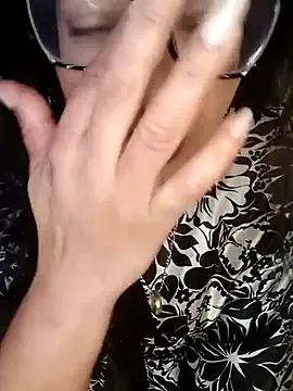 belle_phine – webcam model profile photo Image 10