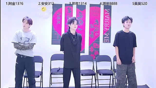 Upskirt_Squirt96 – webcam model profile photo Image 8