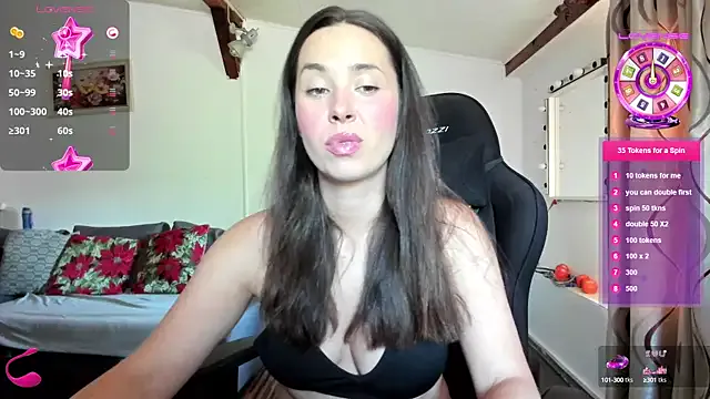 Playboy-909 – webcam model profile photo Image 5