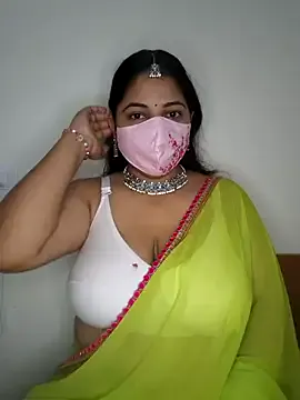 Lusty_Rose01 – webcam model profile photo Image 3