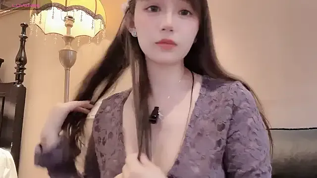 Lovely_Avanti – webcam model profile photo Image 6