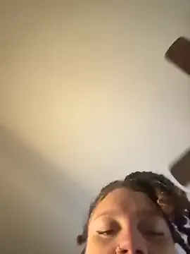 MOM-SUN-COUPLE – webcam model profile photo Image 11