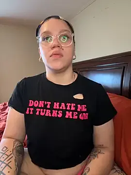 MOM-SUN-COUPLE – webcam model profile photo Image 14