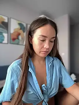 QuietNicole Image 7