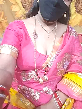 Raashi369 Image 11