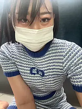 LiliBanger – webcam model profile photo Image 11