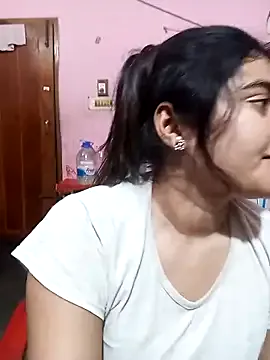 Lana-Grey – webcam model profile photo Image 2