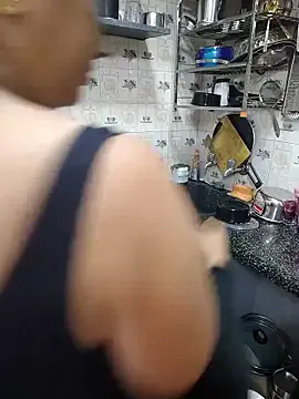 Bad_Girl_Sakura – webcam model profile photo Image 3