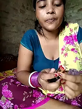 LunarAngel_ – webcam model profile photo Image 4