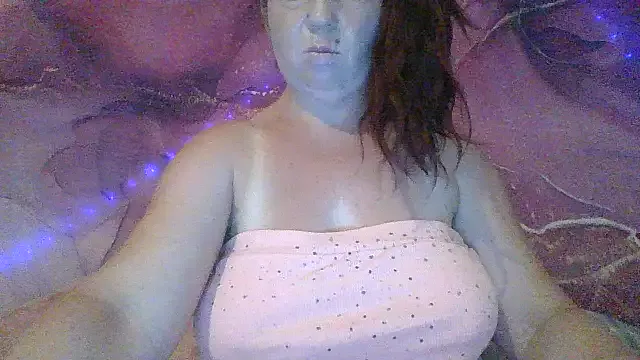 blue-berry07 – webcam model profile photo Image 8