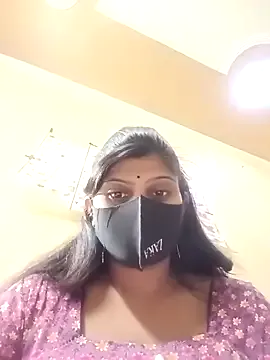 emiilycampbell – webcam model profile photo Image 5