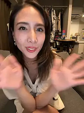 rena_rena_rena – webcam model profile photo