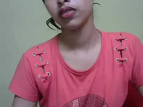 twlilybae – webcam model profile photo Image 5