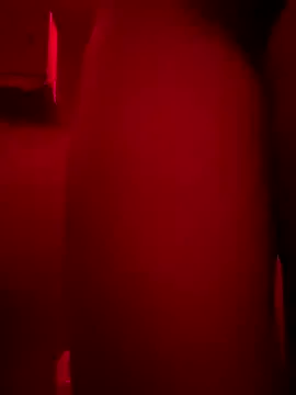 mc-Olivia – webcam model profile photo Image 9