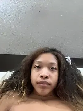 HotBella- – webcam model profile photo Image 10