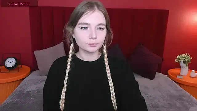 ceceliapidcock – webcam model profile photo Image 3
