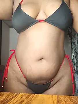 young_liza – webcam model profile photo Image 4