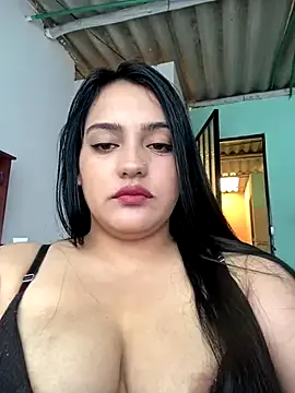 psilybaby – webcam model profile photo Image 3