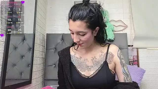 liaglamour – webcam model profile photo Image 6