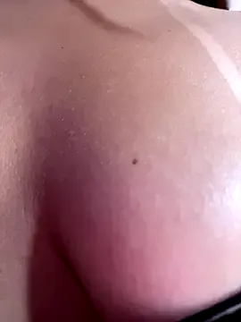 ellieluvs – webcam model profile photo Image 7