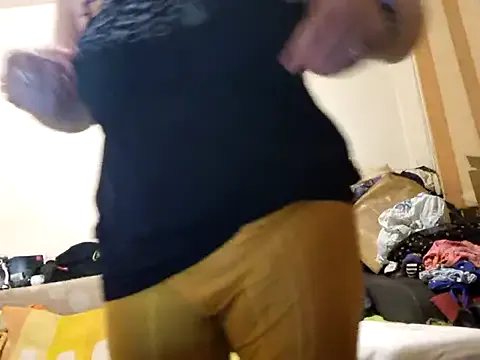 Samantha_Squirt@xh Image 11