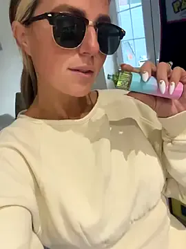 Darkchocosl8 – webcam model profile photo Image 9