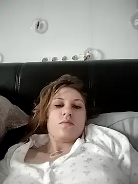 tinyangelxx – webcam model profile photo Image 17