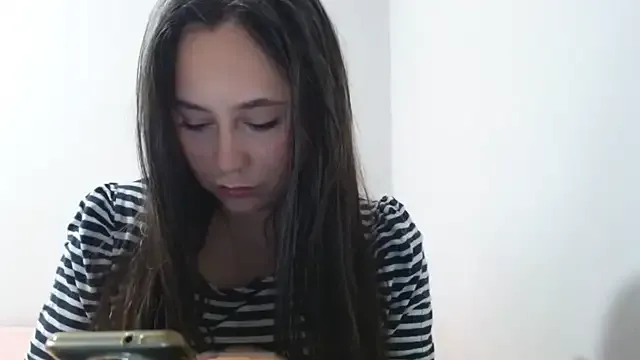 Sara94live Image 4