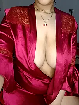 HotBella- – webcam model profile photo Image 19