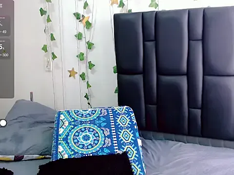 tuanzi125216 – webcam model profile photo Image 16