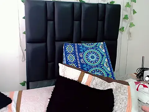 tuanzi125216 – webcam model profile photo Image 19