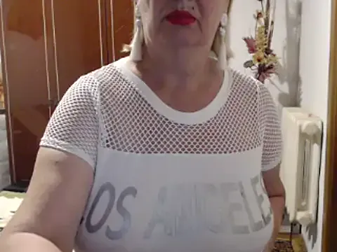 zoeypink – webcam model profile photo Image 10