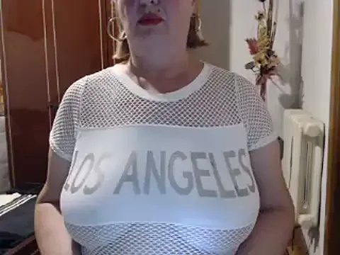 zoeypink – webcam model profile photo Image 19