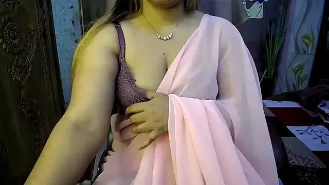 Mia_sweet80 – webcam model profile photo Image 7