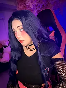 HoneyRay – webcam model profile photo Image 17
