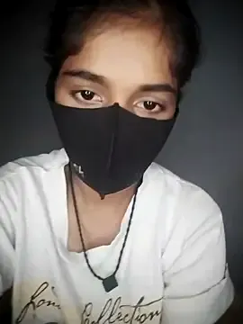 SimaRoy- – webcam model profile photo Image 2