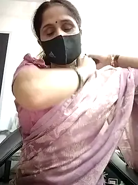 NoraJohnson6 – webcam model profile photo Image 8