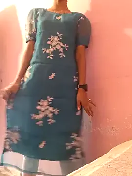 funny_to_see_you_here – webcam model profile photo Image 9