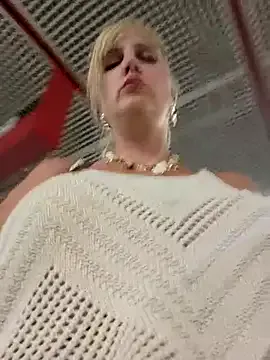 Sexybiene969 Image 4