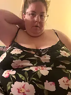 DoriDeluxe66 – webcam model profile photo Image 3