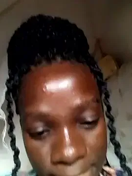 V-Hot-Sweti – webcam model profile photo Image 4