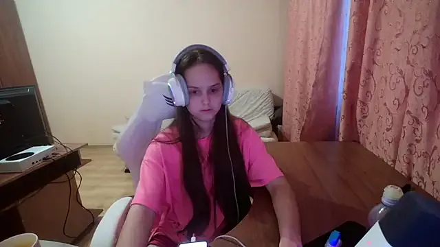 Dimple07 – webcam model profile photo Image 4