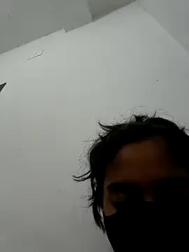 Awesomelusty – webcam model profile photo Image 5