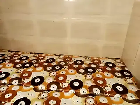 Bad_Girl_Sakura – webcam model profile photo Image 7