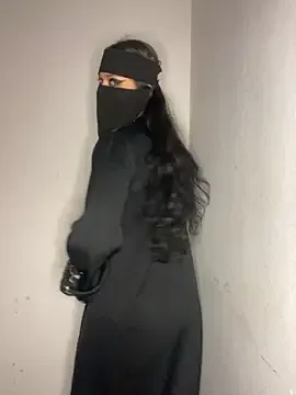 mon1_day – webcam model profile photo Image 17