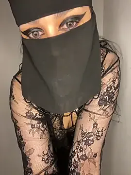 mon1_day – webcam model profile photo Image 9