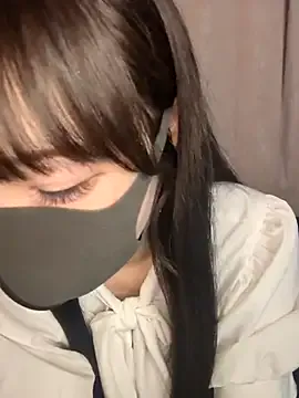 Yuky_ta – webcam model profile photo Image 2